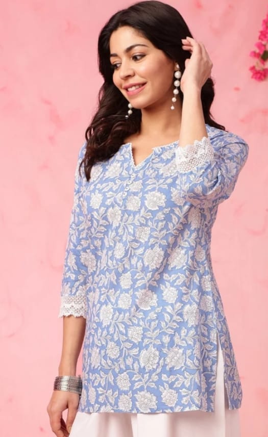 DITYA Blue Floral Printed Cotton Short Kurti