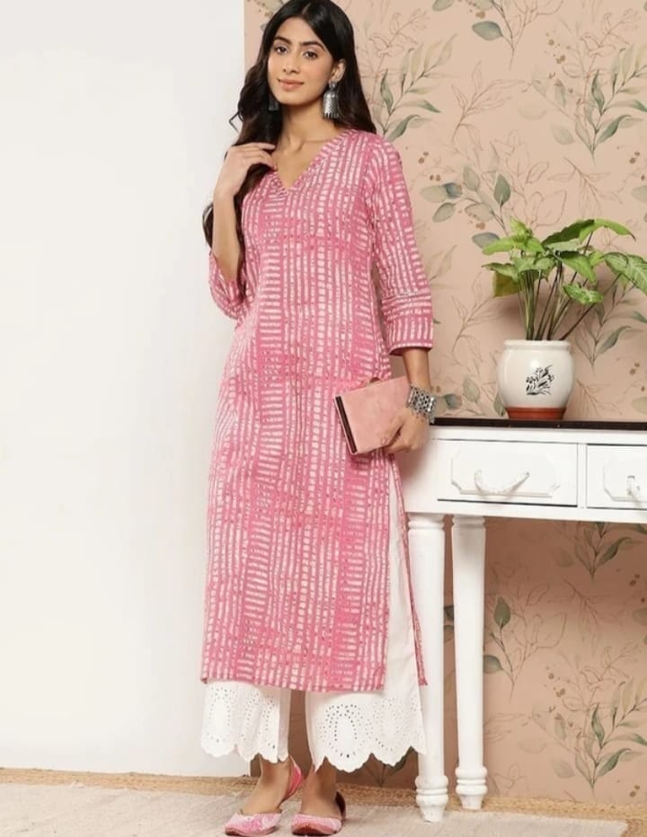 DITYA Women Stripped Cotton Blend Straight Kurta