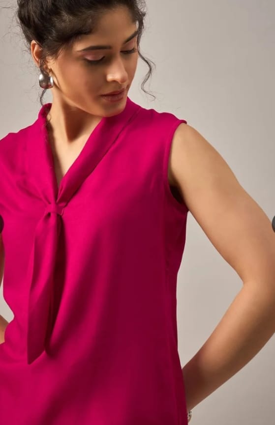 DITYA Front Tie Sleevless Top