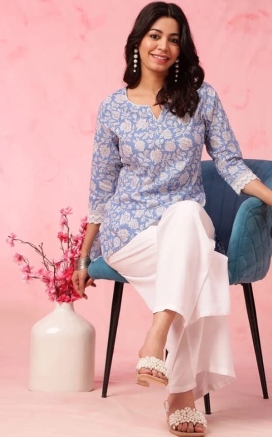 DITYA Blue Floral Printed Cotton Short Kurti