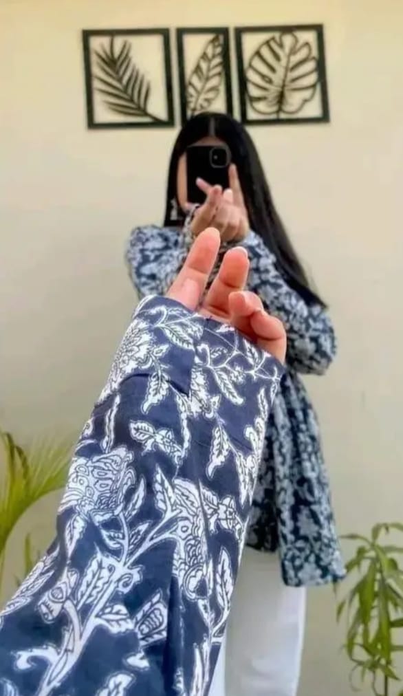 DITYA Women Rayon Printed Short Kurti