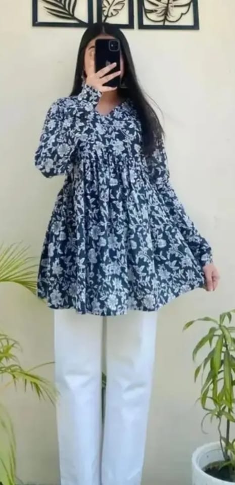 DITYA Women Rayon Printed Short Kurti