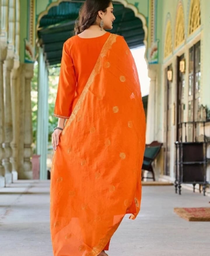 DITYA Kurta Dupatta Set